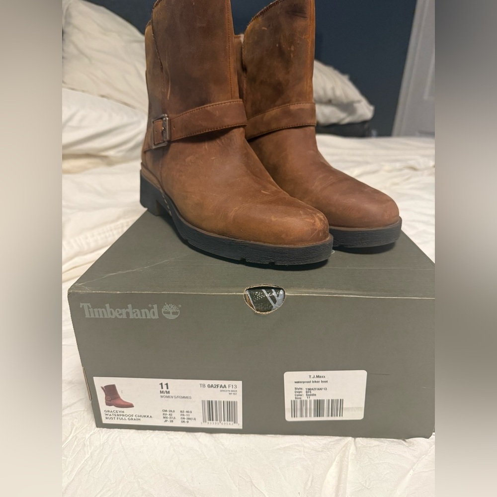 Timberland Rust Full Grain Chukka Boots